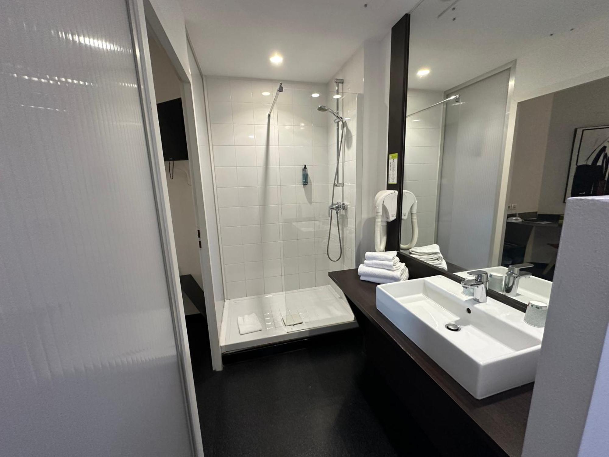 Hotel Gardenia Bordeaux Est Yvrac エクステリア 写真