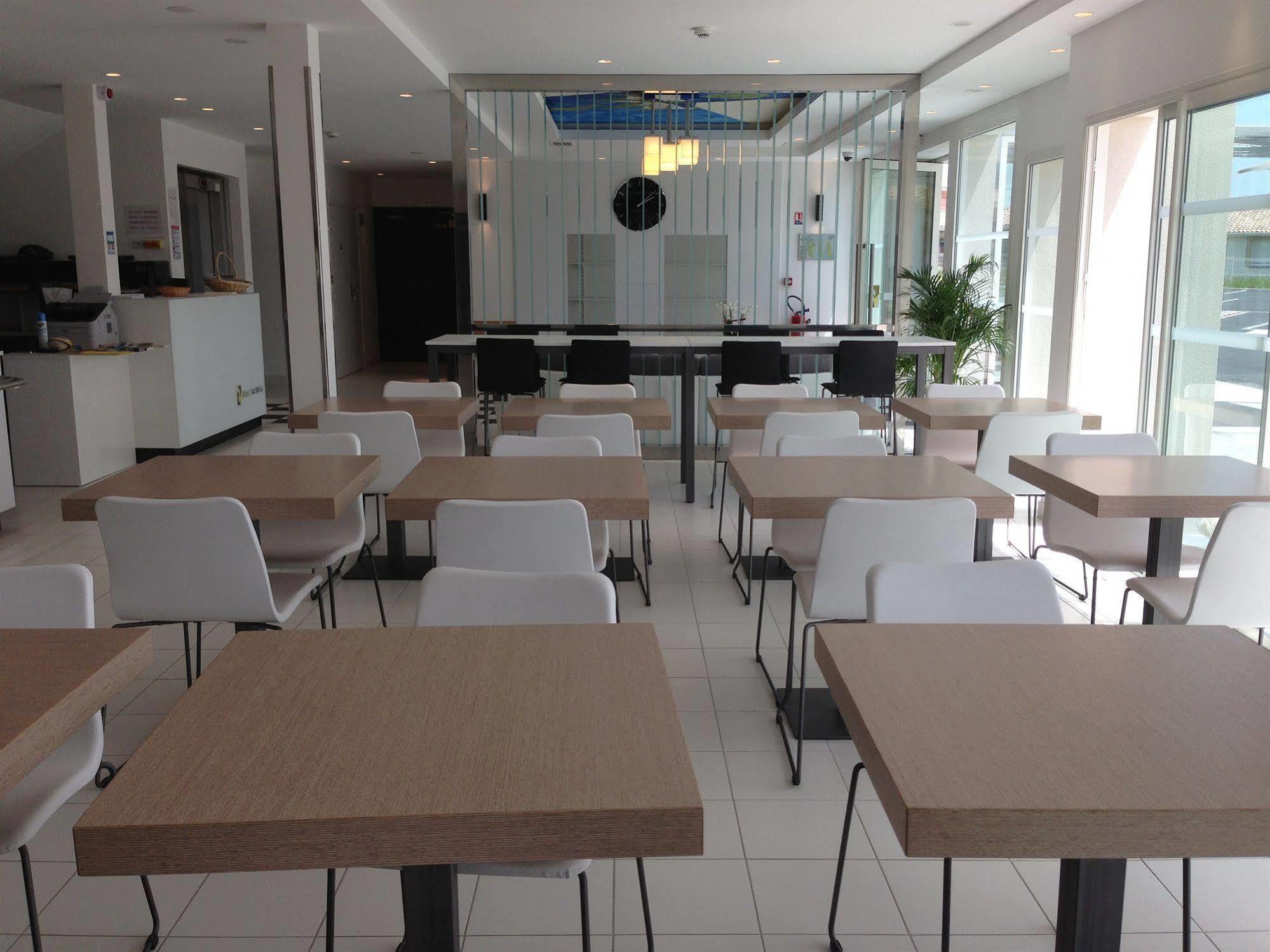 Hotel Gardenia Bordeaux Est Yvrac エクステリア 写真